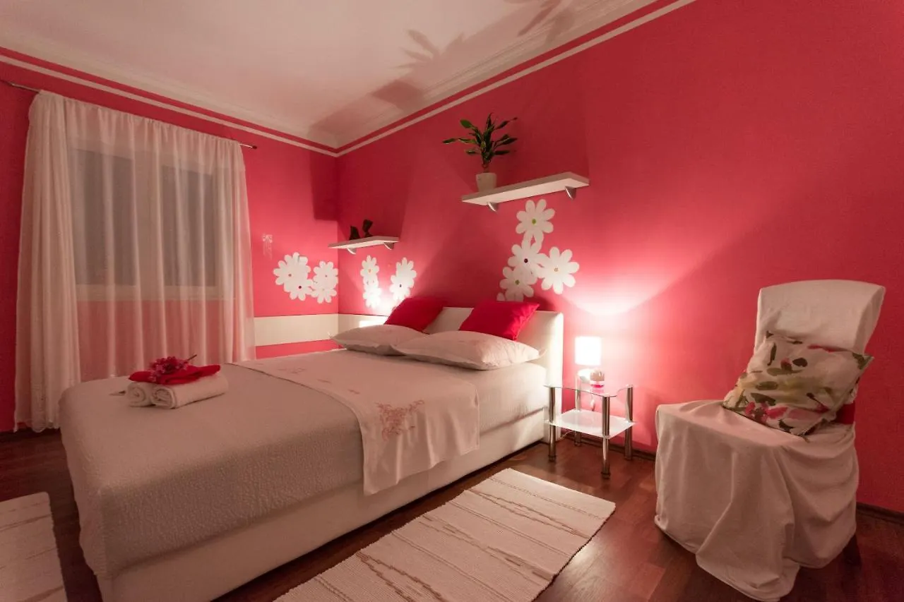 Apartment Mm Trogir